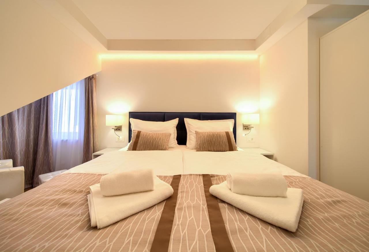 Apartments Adria Danka Крк Екстер'єр фото